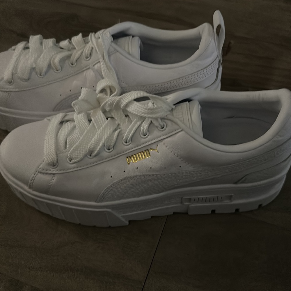 Puma Women’s Mayze Classic Sneakers White, 6.5 UK - Picture 2 of 5